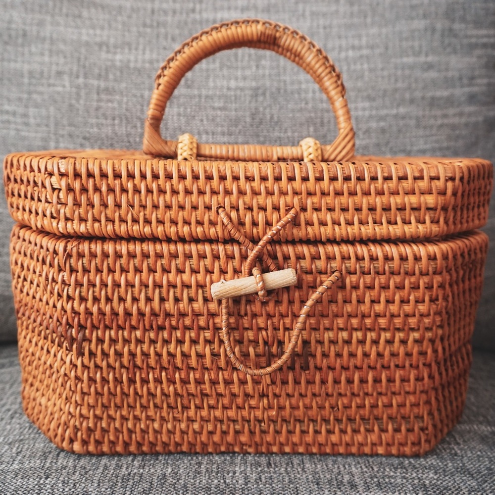 The Picnic Basket Bag